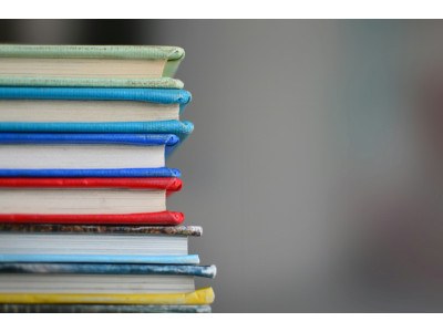 Discover the 10 Best Books on Triathlon: Training, Mental Strategies, Nutrition, and Champion Stories. Perfect for Beginners and Experienced Athletes.