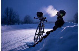 Bruit rose et sommeil profond : l'arme secrète du triathlète pour récupérer ?