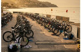 Triathlon T24 Bormes: Prawie 1000 uczestników zmierzyło się z duathlonem po odwołaniu pływania