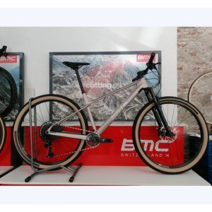 2022 BMC Twostroke 01 THREE