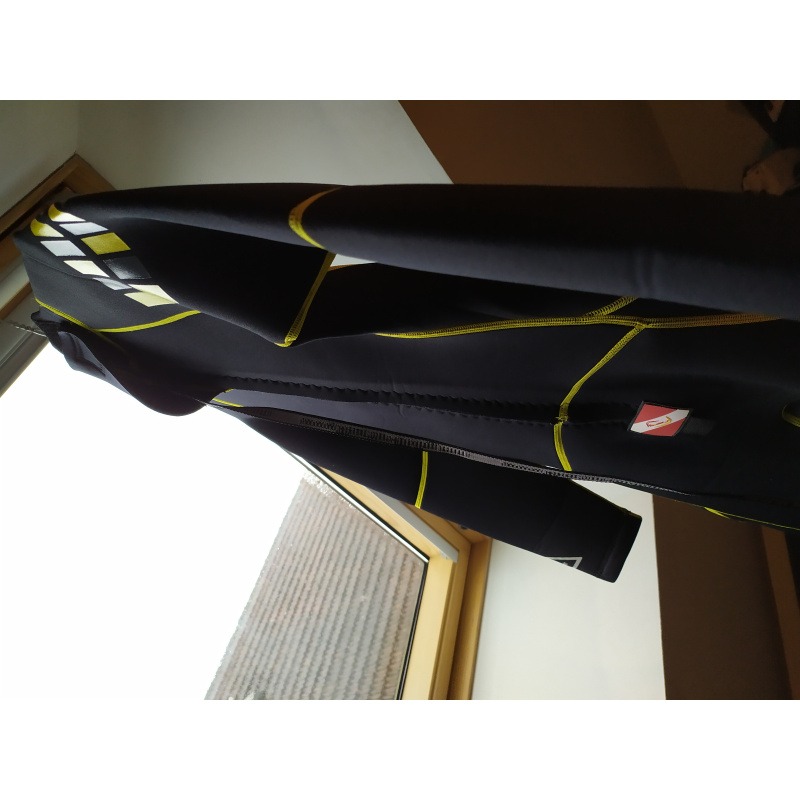 364-combinaisons-neoprene-IMG_20200202_132012.jpg
