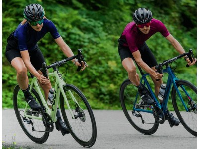 Kaufratgeber für Triathlon-Anfängerfahrräder: Tipps zu Marken und Preisen 2025