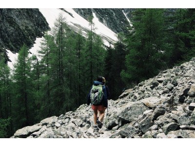 La técnica de caminata perfecta: Mejora tu rendimiento en endurance