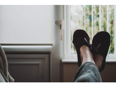 Comprendere il principio di sovracompensazione nella corsa. La guida completa per gestire la tua fatica, ottimizzare il recupero e trasformare ogni allenamento in progresso.