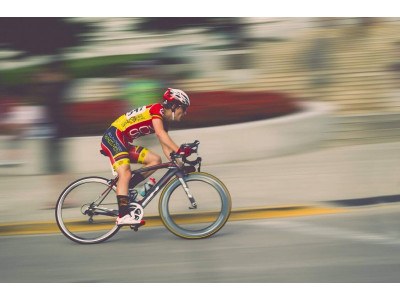 Diventa un ciclista più veloce e resistente nel triathlon