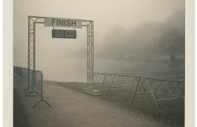 Triathlon nad jeziorem Champos: 800 zawodników i nowy certyfikat dla przestrzeni outdoorowej