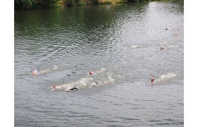 Bien manger pendant la natation