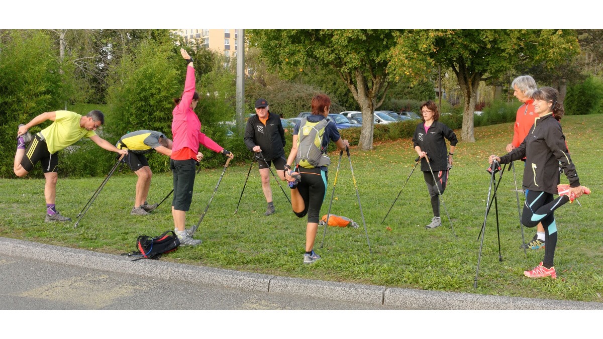 9 Best Stretches for Power Walking