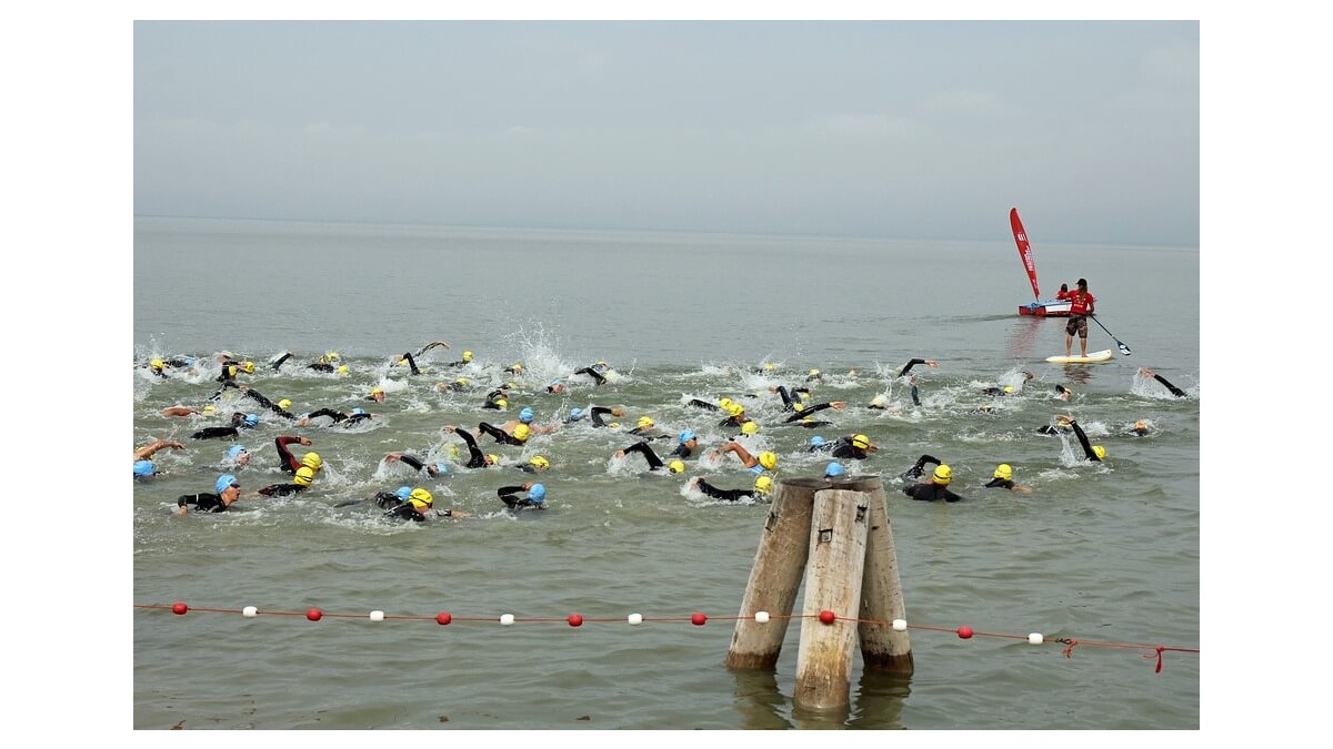 Sigue un plan de entrenamiento para triatlón Sprint (750 m / 20 km / 5 km) para todos los niveles