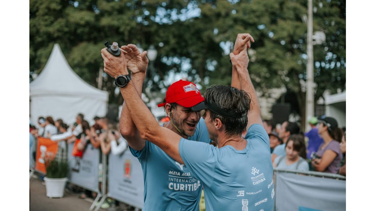 Gestire l'antecorso per eccellere: 10 consigli indispensabili su allenamento, alimentazione e mentalità per il successo nella tua prossima competizione.