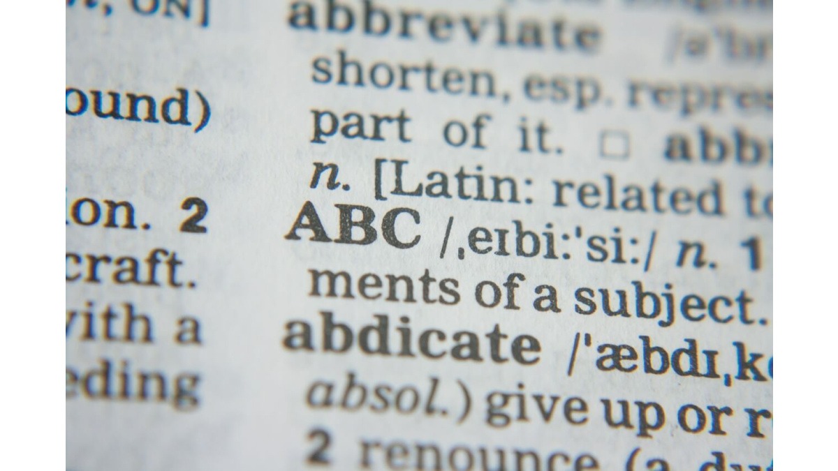 Entschlüsseln Sie das Triathlon-Jargon! Unser umfassendes Glossar erklärt Ihnen alle Begriffe von A bis Z, um diesen aufregenden Sport besser zu verstehen.