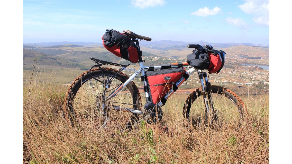 La checklist complète de l'équipement de cyclotourisme