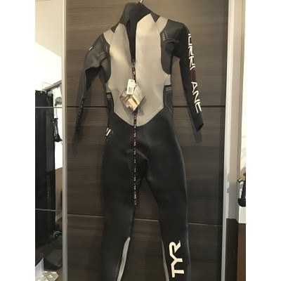 Combinaison triathlon TYR hurricane cat 3 taille M