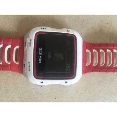 GARMIN FORUNNER XT rouge et blanche