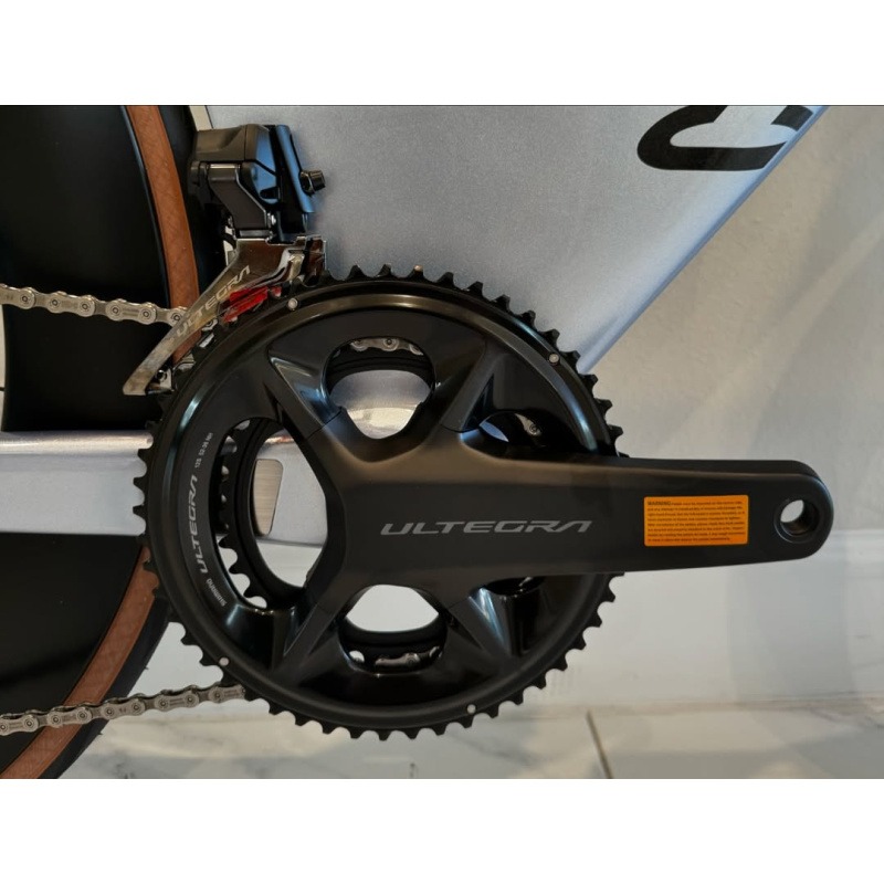 1524-Vélos-02-2025-canyon-speedmax-cf-slx-ultegra-di2-4.jpg