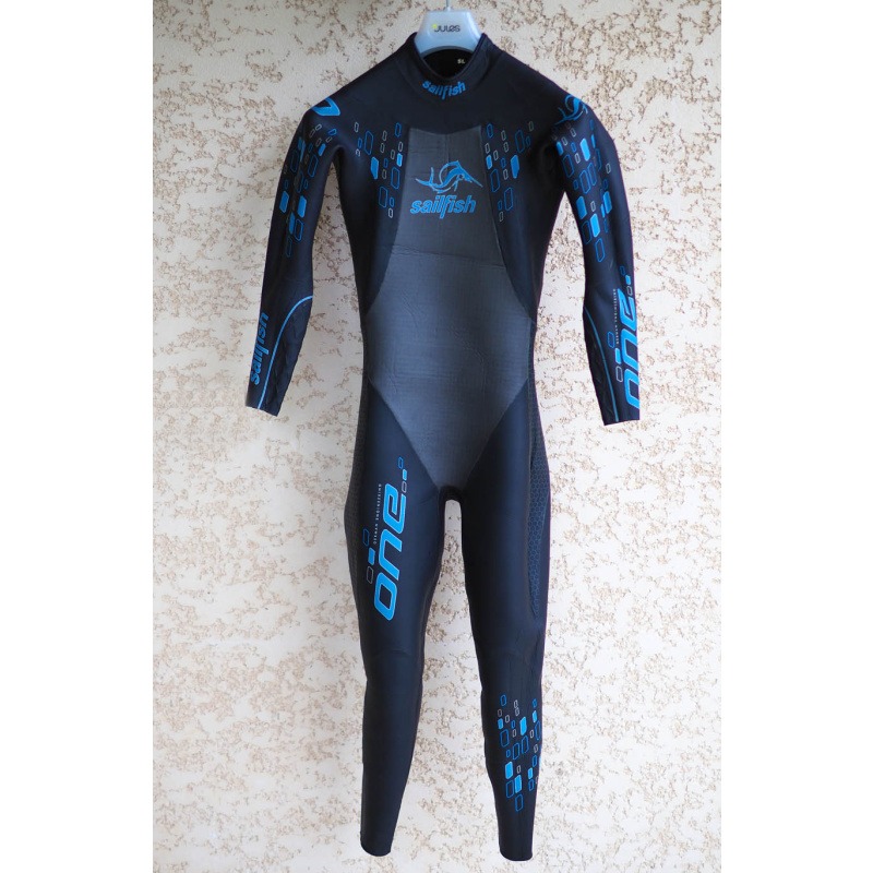 67-combinaisons-neoprene-sailfish 1.jpg