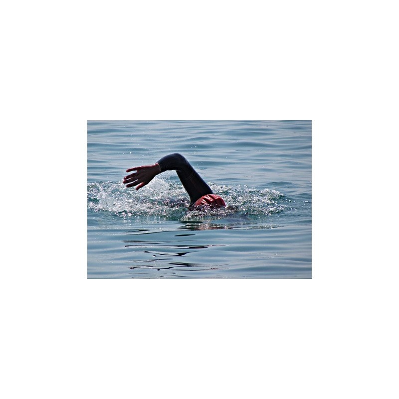 90-combinaisons-neoprene-Nageur.jpg